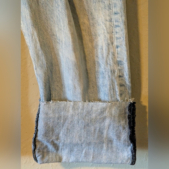 (Levi's) RE/DONE VINTAGE CROP RELAXED SUMMER BLUE JEANS WITH HIGH WAIST - Picture 5 of 16